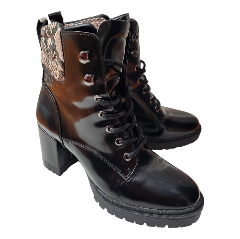 Aerosoles Elena Combat Patent Leather Chunky Heel Boot  size 8.5 Mid Calf Boot